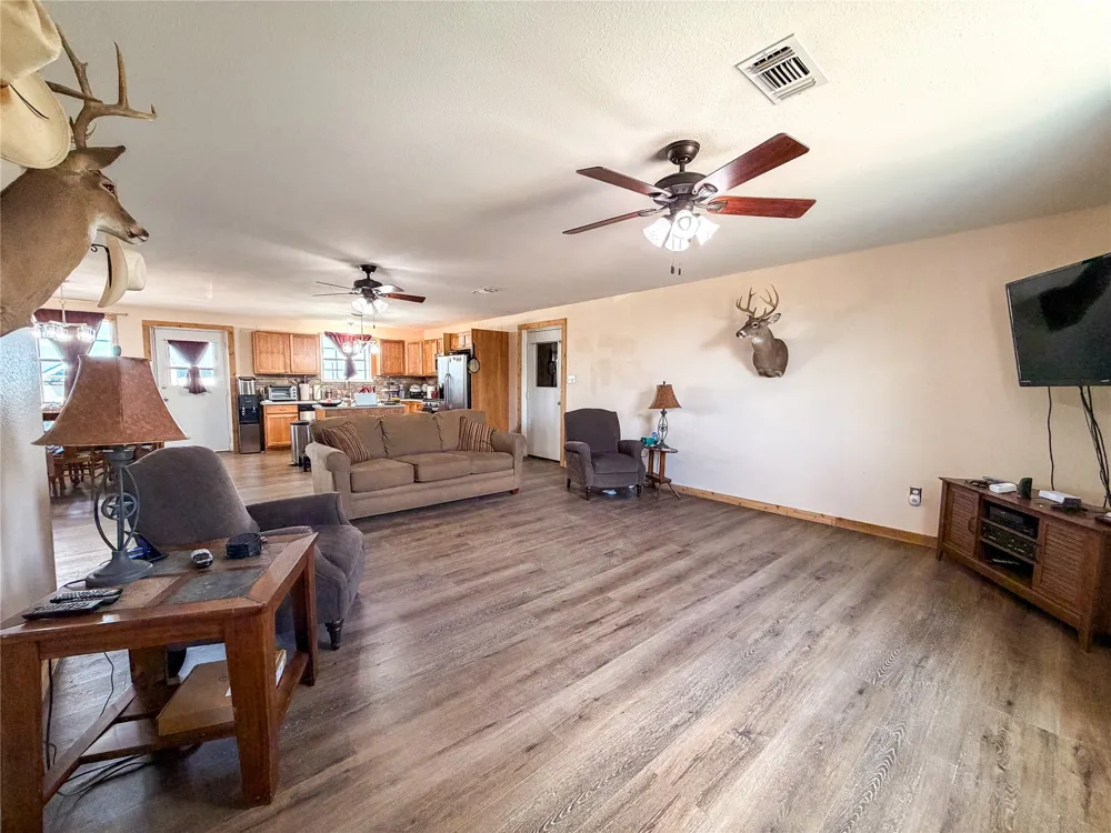 CR 454 Sagerton, TX 79548