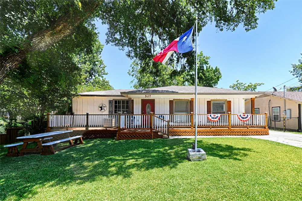 507 Bost Street Rockwall, TX 75087