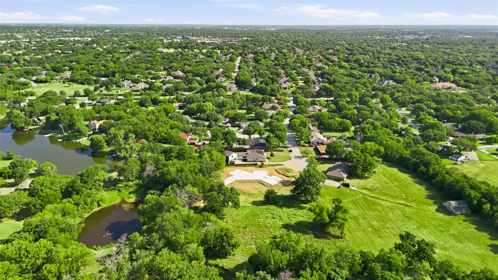 1214 Oakwood Trail Southlake, TX 76092
