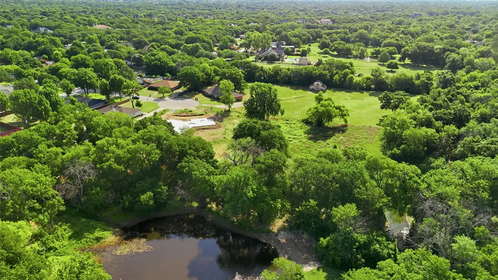 1214 Oakwood Trail Southlake, TX 76092