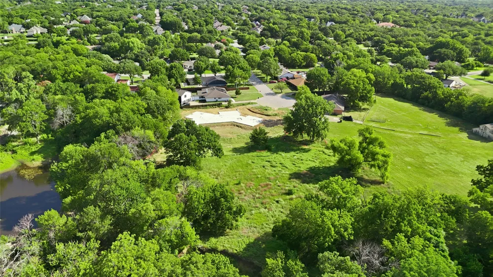 1214 Oakwood Trail Southlake, TX 76092