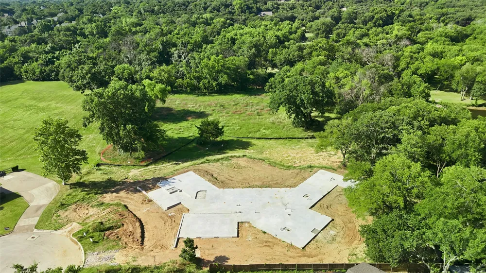 1214 Oakwood Trail Southlake, TX 76092