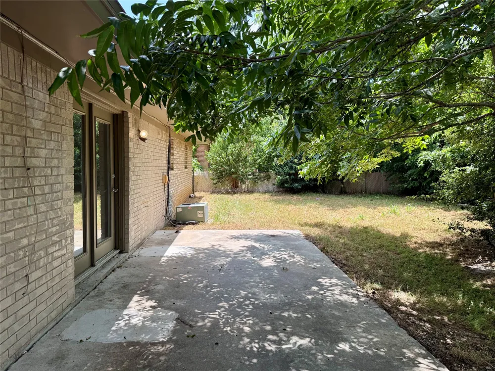1407 N East St Belton, TX 76513