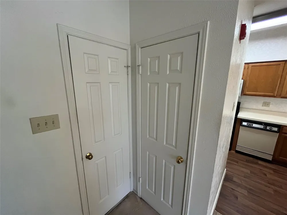 501 Arbor Creek Drive #207 Euless, TX 76039