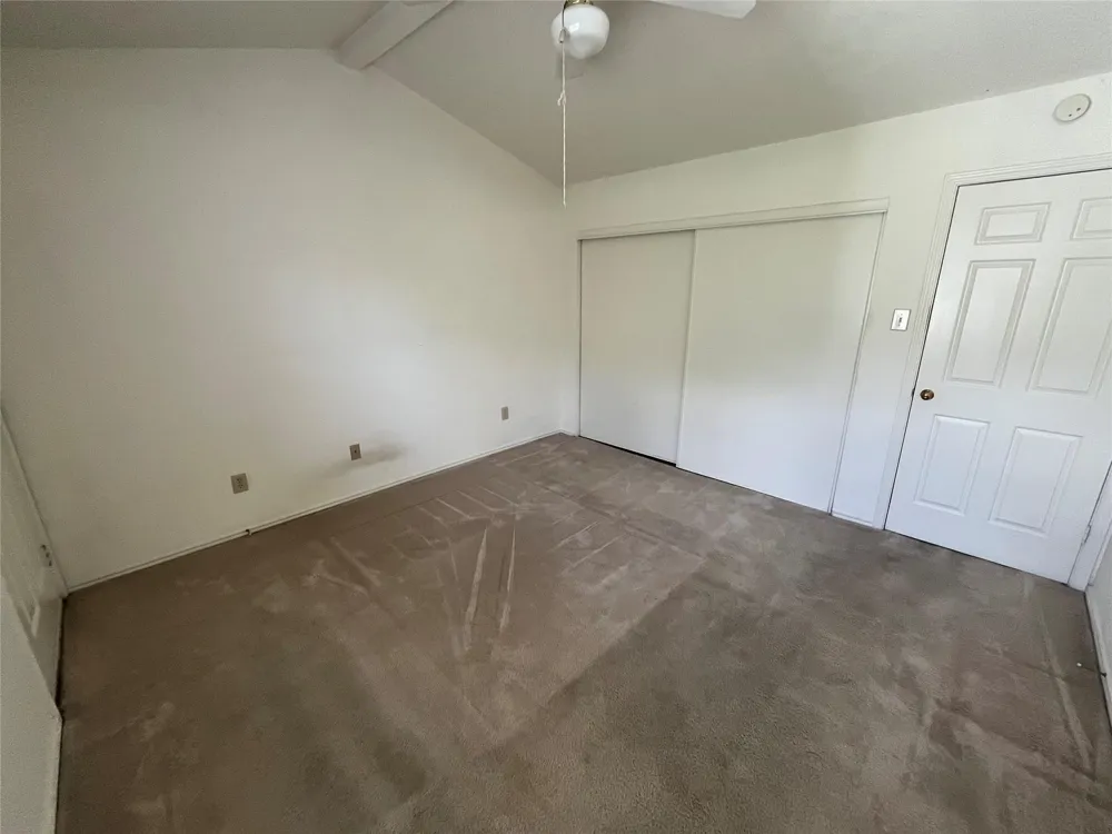 501 Arbor Creek Drive #207 Euless, TX 76039