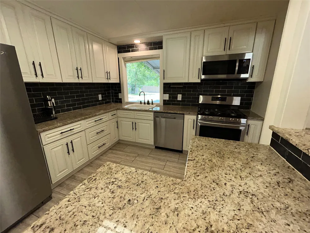 908 Fairview Street Graham, TX 76450