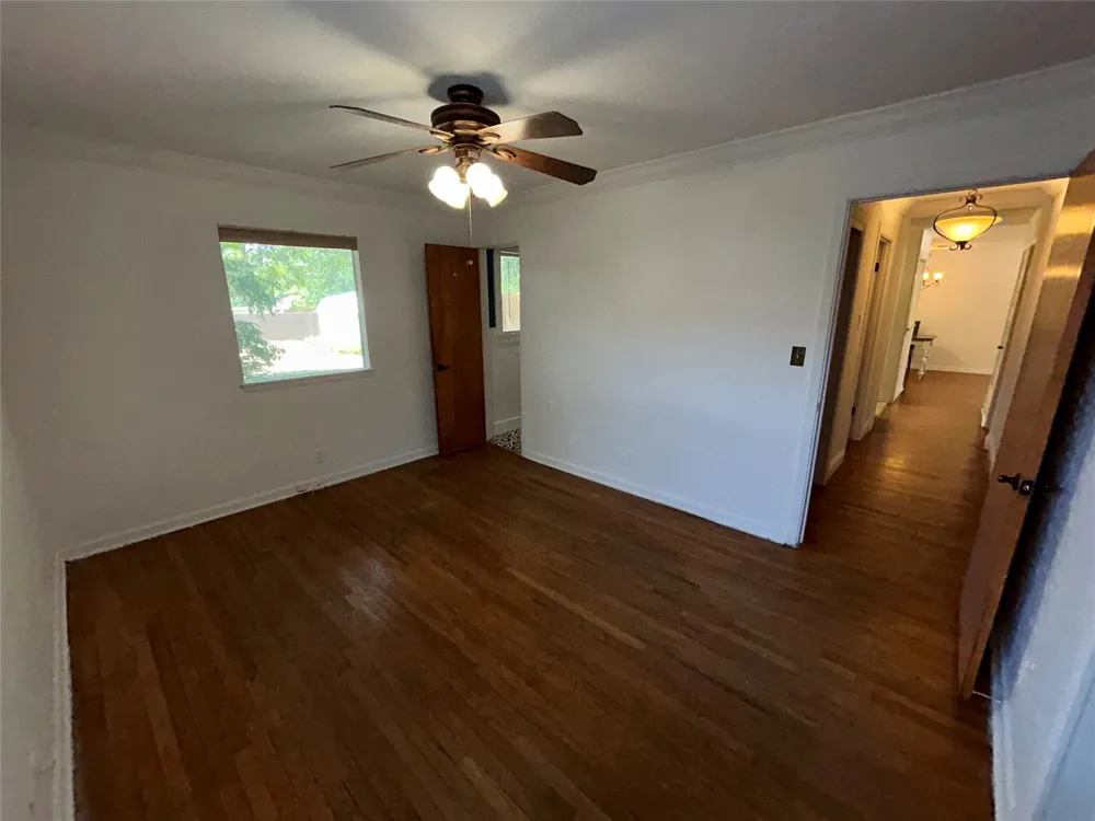908 Fairview Street Graham, TX 76450