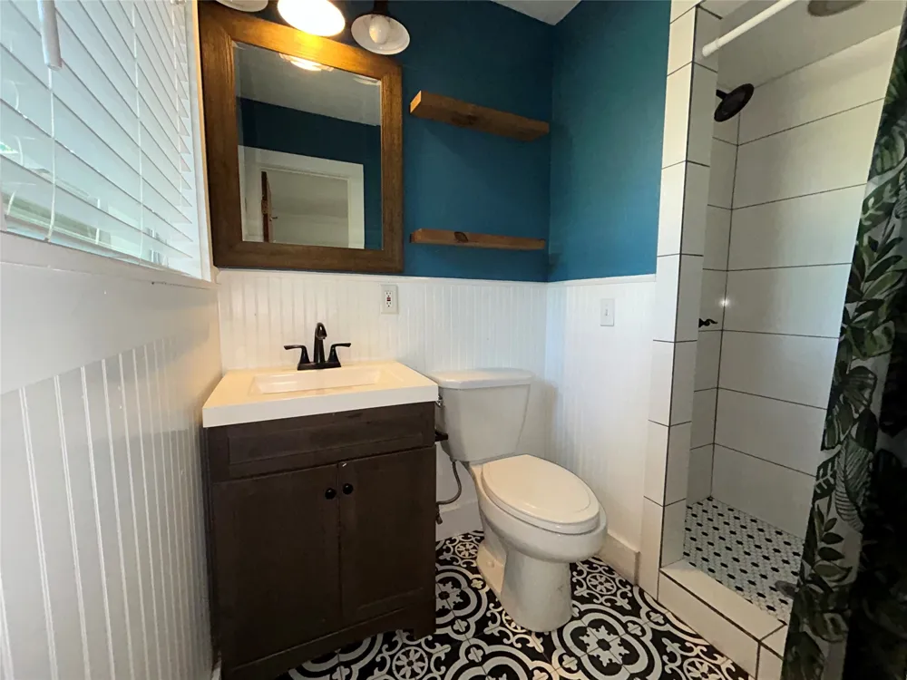 908 Fairview Street Graham, TX 76450