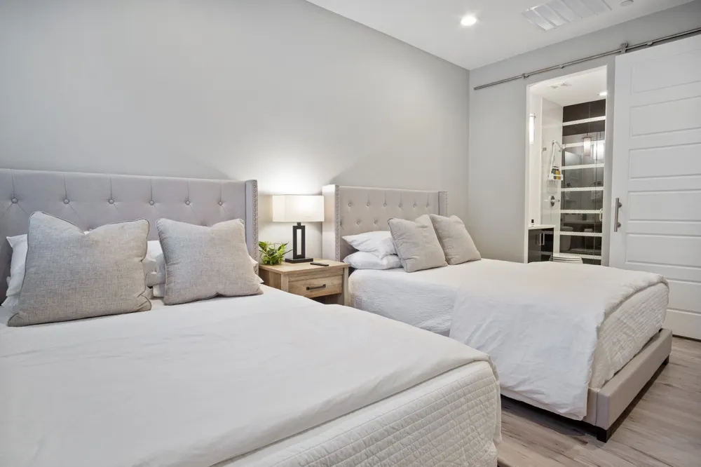 1118 Galveston Avenue #3 Fort Worth, TX 76104