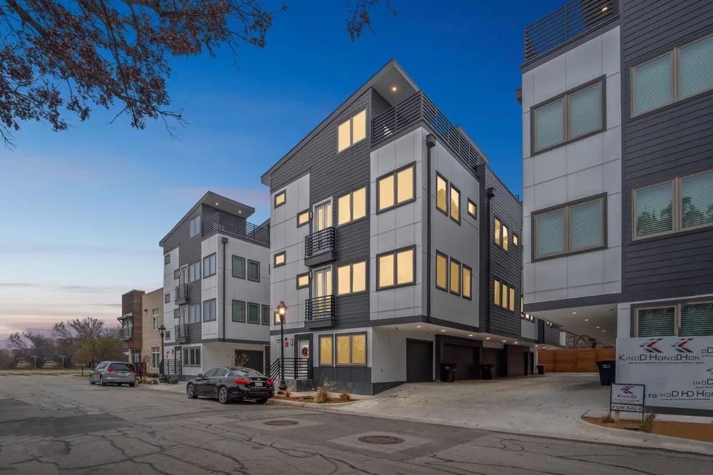 1118 Galveston Avenue #3 Fort Worth, TX 76104
