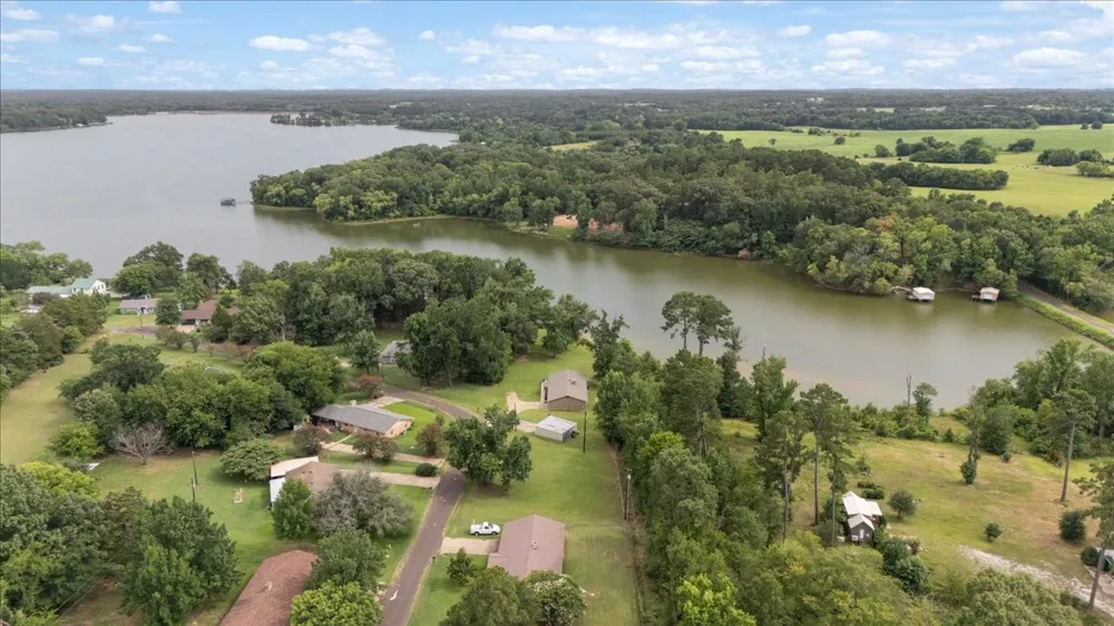 222 County Road 4850 Winnsboro, TX 75494