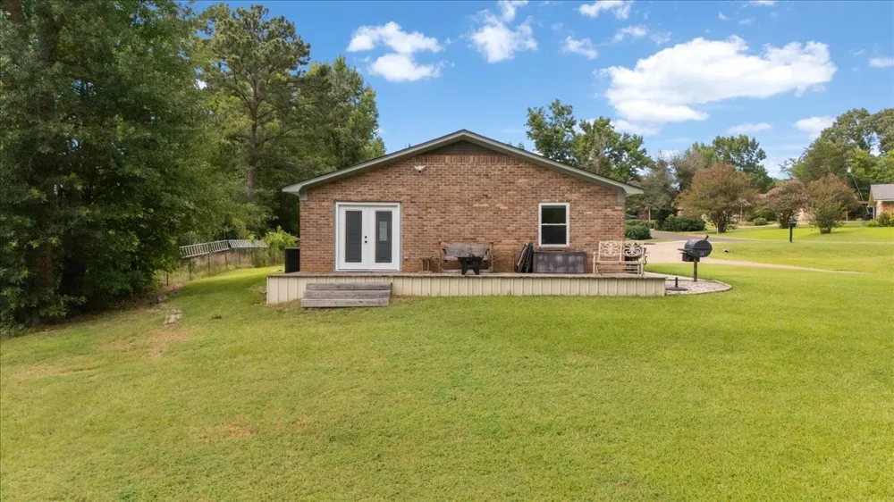 222 County Road 4850 Winnsboro, TX 75494
