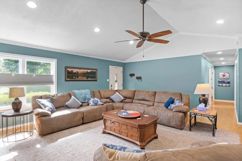 222 County Road 4850 Winnsboro, TX 75494