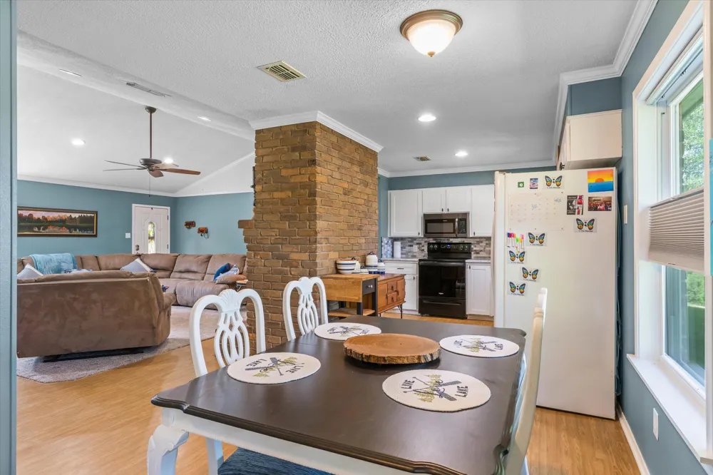 222 County Road 4850 Winnsboro, TX 75494