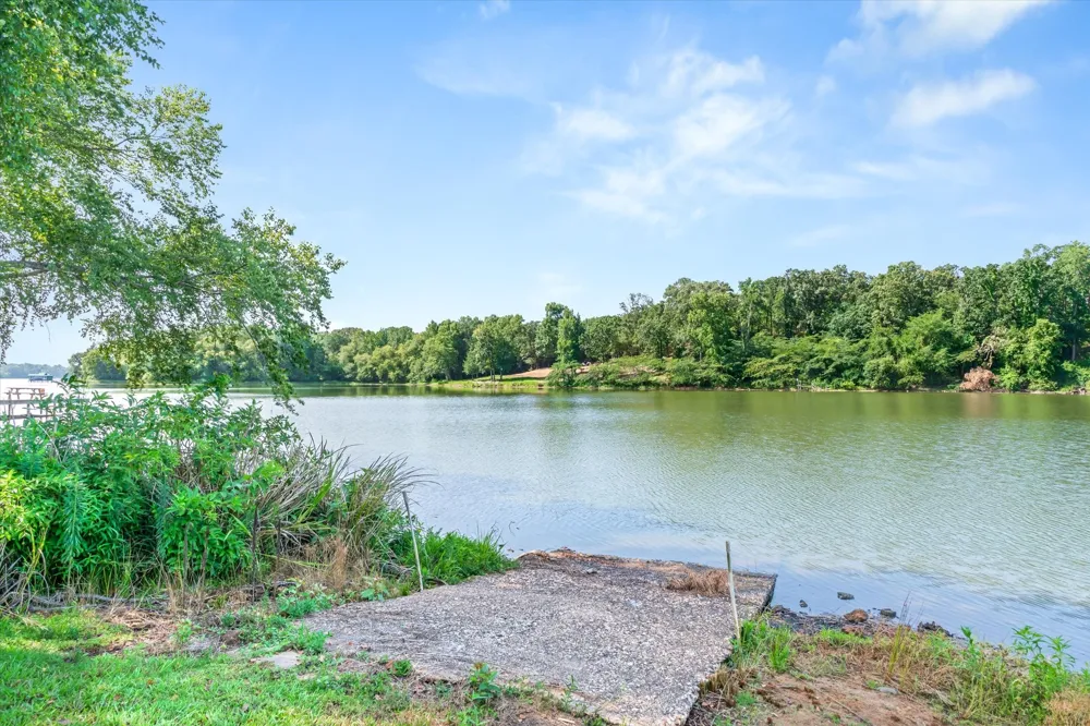 222 County Road 4850 Winnsboro, TX 75494