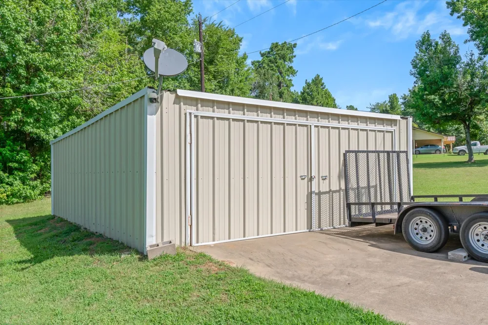 222 County Road 4850 Winnsboro, TX 75494
