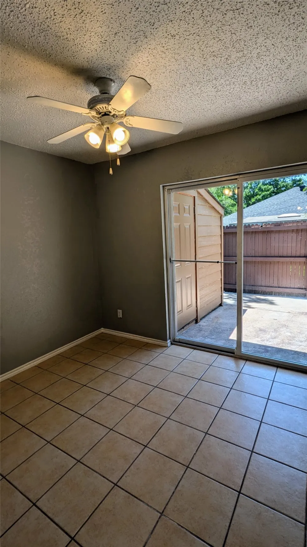 1003 Vedral Place Cedar Hill, TX 75104