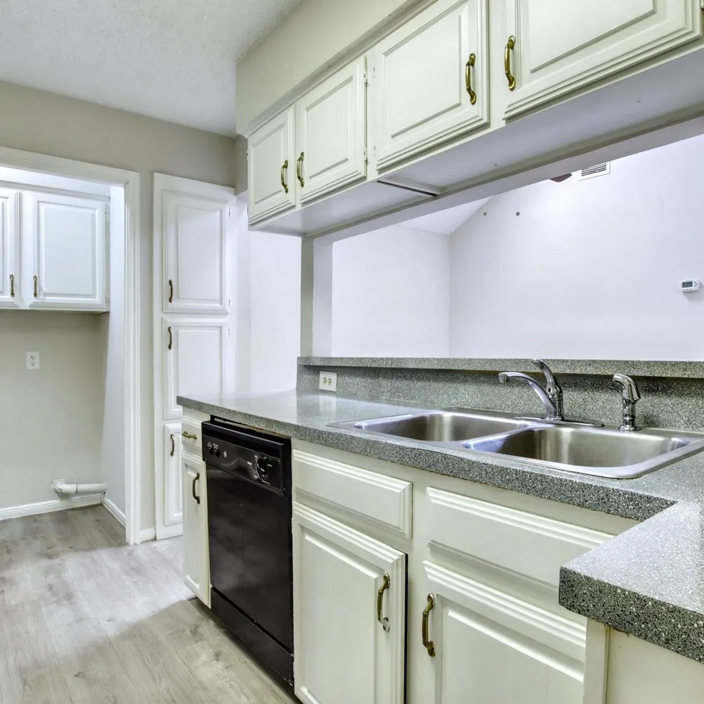 712 Via Miramonte Mesquite, TX 75150