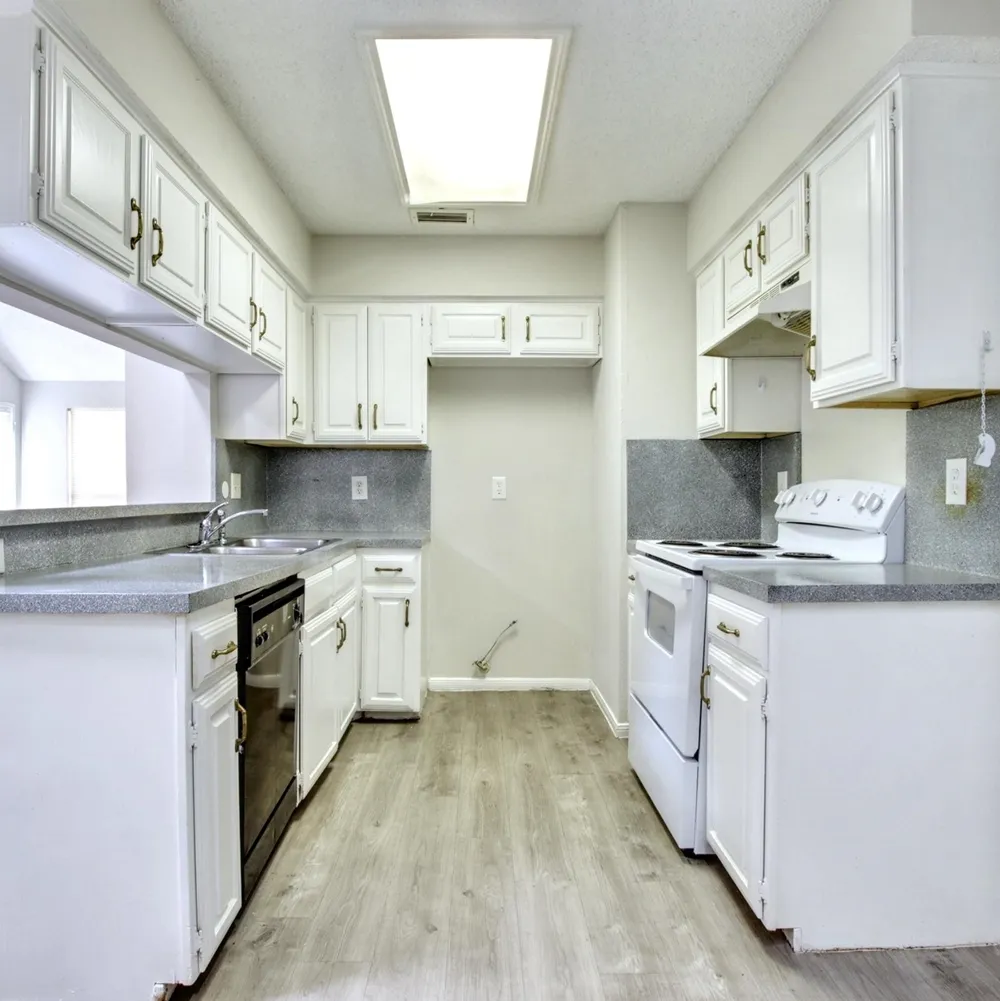 712 Via Miramonte Mesquite, TX 75150