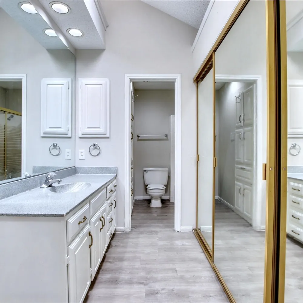 712 Via Miramonte Mesquite, TX 75150