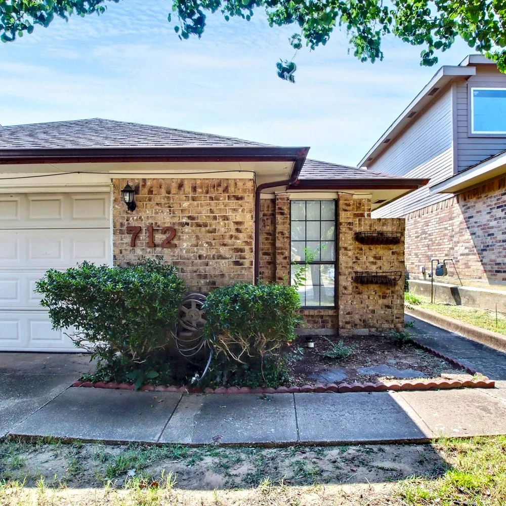 712 Via Miramonte Mesquite, TX 75150