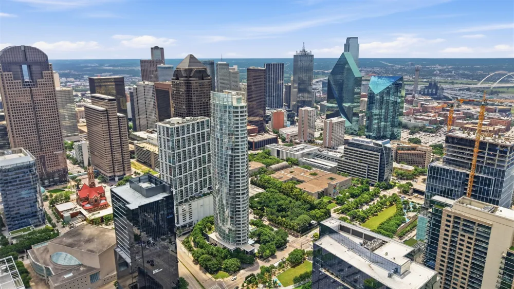 1918 Olive Street #704 Dallas, TX 75201