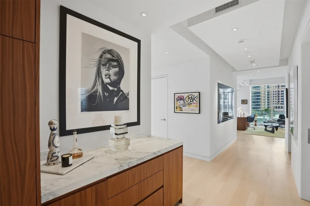 1918 Olive Street #704 Dallas, TX 75201