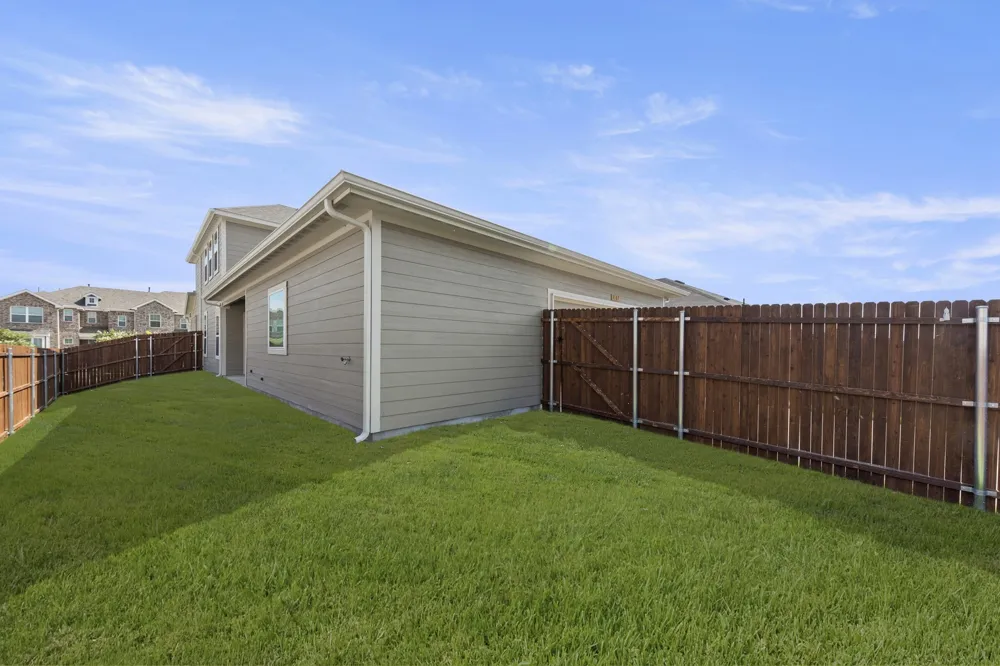 3107 Providence Place Heartland, TX 75114