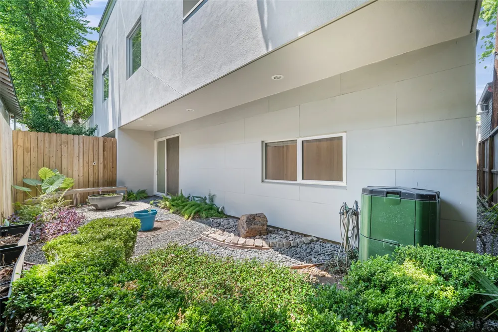 505 W Alabama Street #C Houston, TX 77006