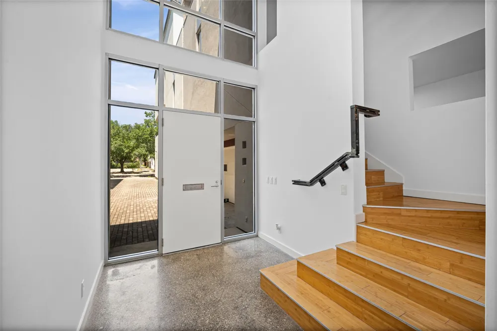 505 W Alabama Street #C Houston, TX 77006
