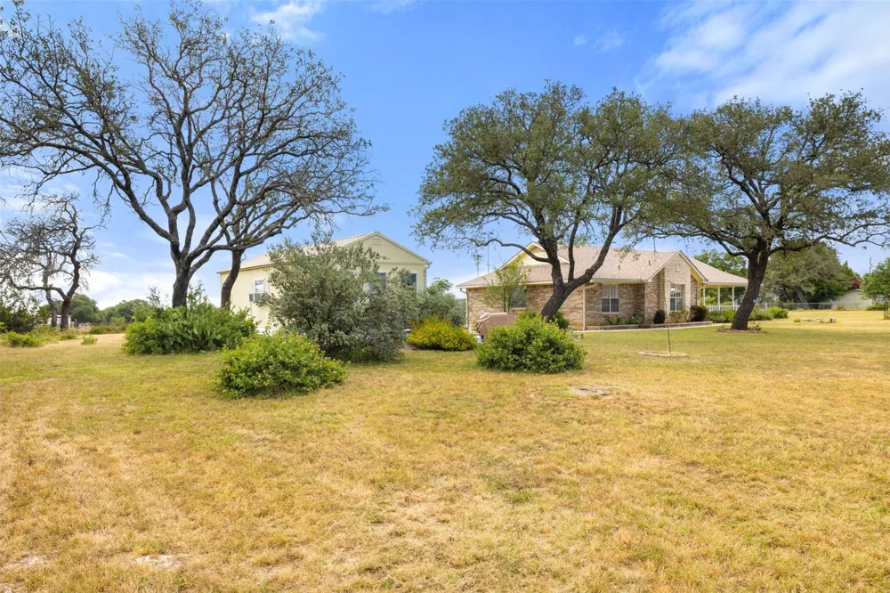 504 Ave N Johnson City, TX 78636