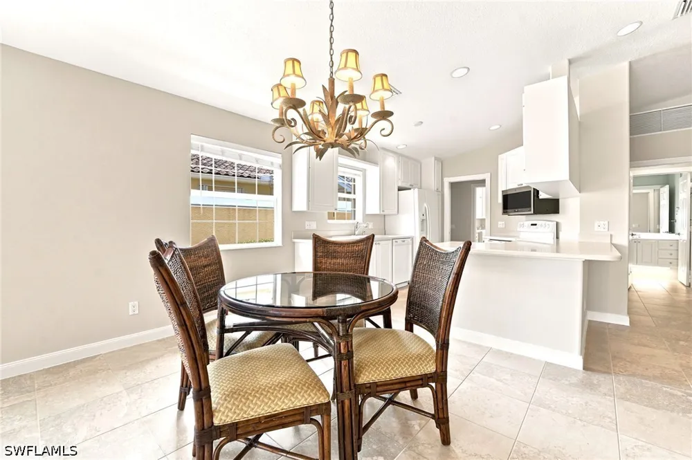 Xenia Lane Naples, FL 34114