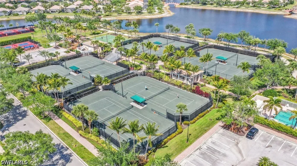 Xenia Lane Naples, FL 34114
