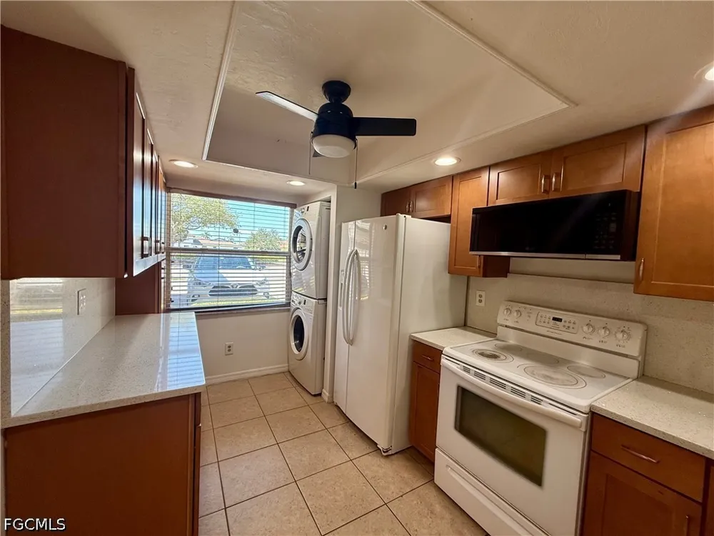 Cape Coral Parkway W #5 Cape Coral, FL 33914