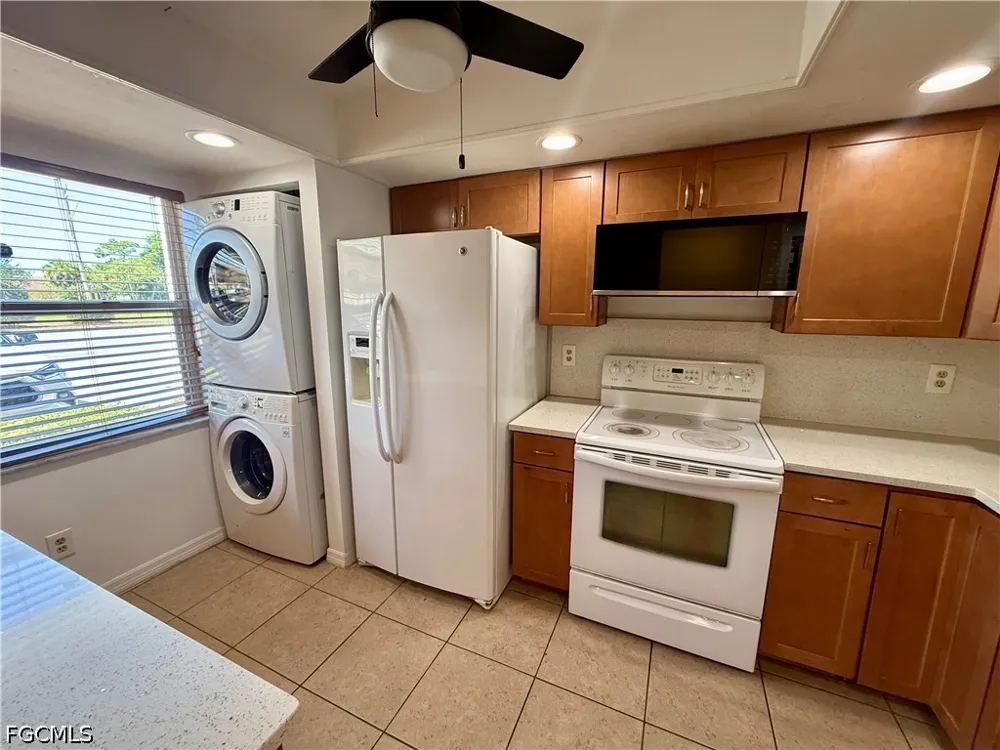 Cape Coral Parkway W #5 Cape Coral, FL 33914
