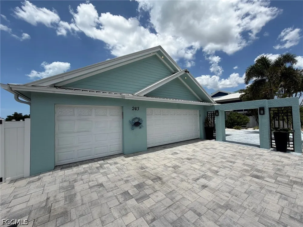 Estrellita Drive Fort Myers Beach, FL 33931