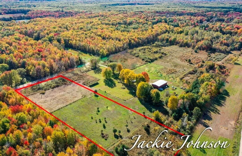 V/L Taft Street Fruitport, MI 49415
