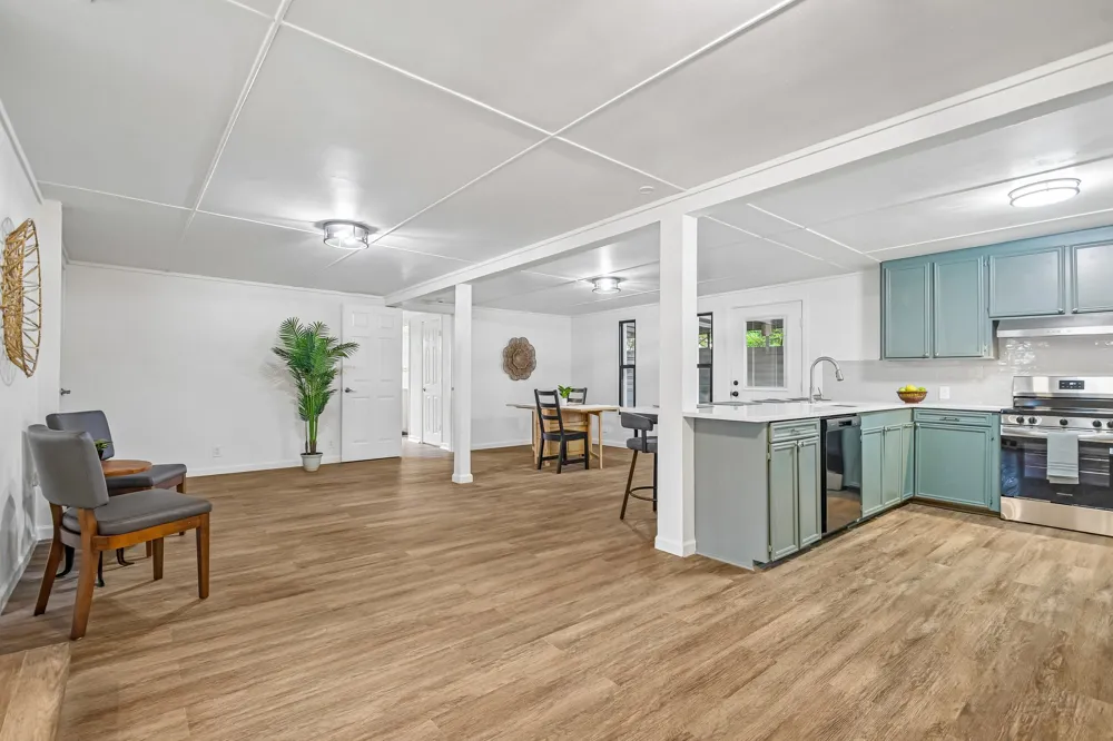 605 Bishop Street Smithville, TX 78957