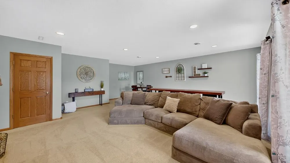 1002 John & Mary Drive SE Chatfield, MN 55923