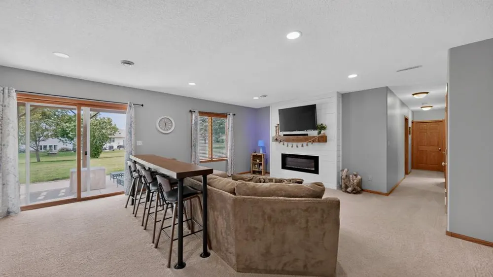 1002 John & Mary Drive SE Chatfield, MN 55923