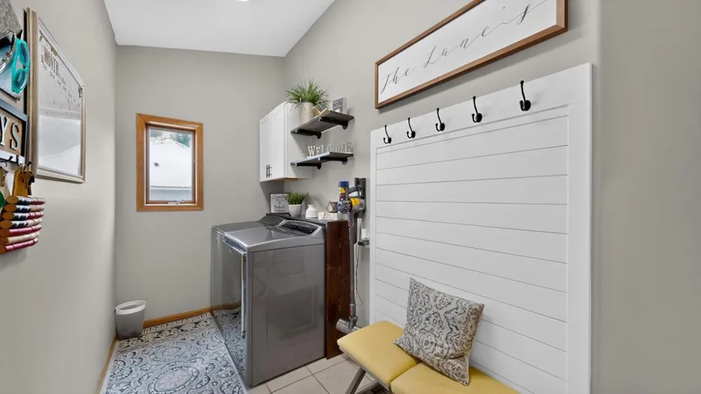 1002 John & Mary Drive SE Chatfield, MN 55923