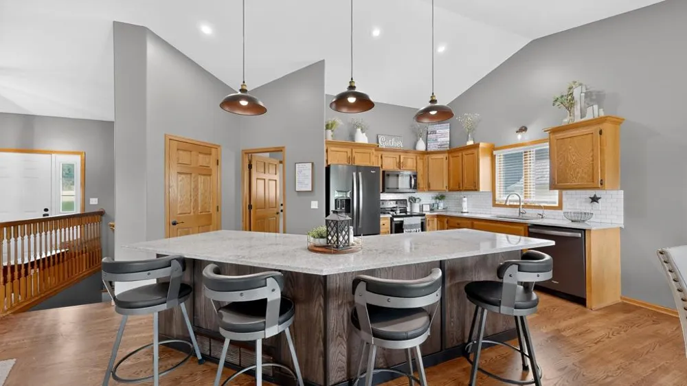 1002 John & Mary Drive SE Chatfield, MN 55923