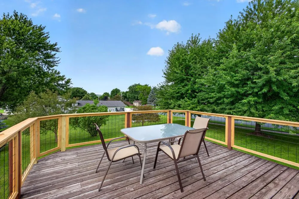 1002 John & Mary Drive SE Chatfield, MN 55923