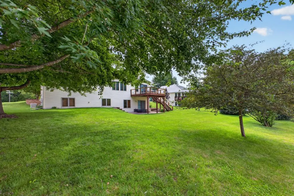 1002 John & Mary Drive SE Chatfield, MN 55923