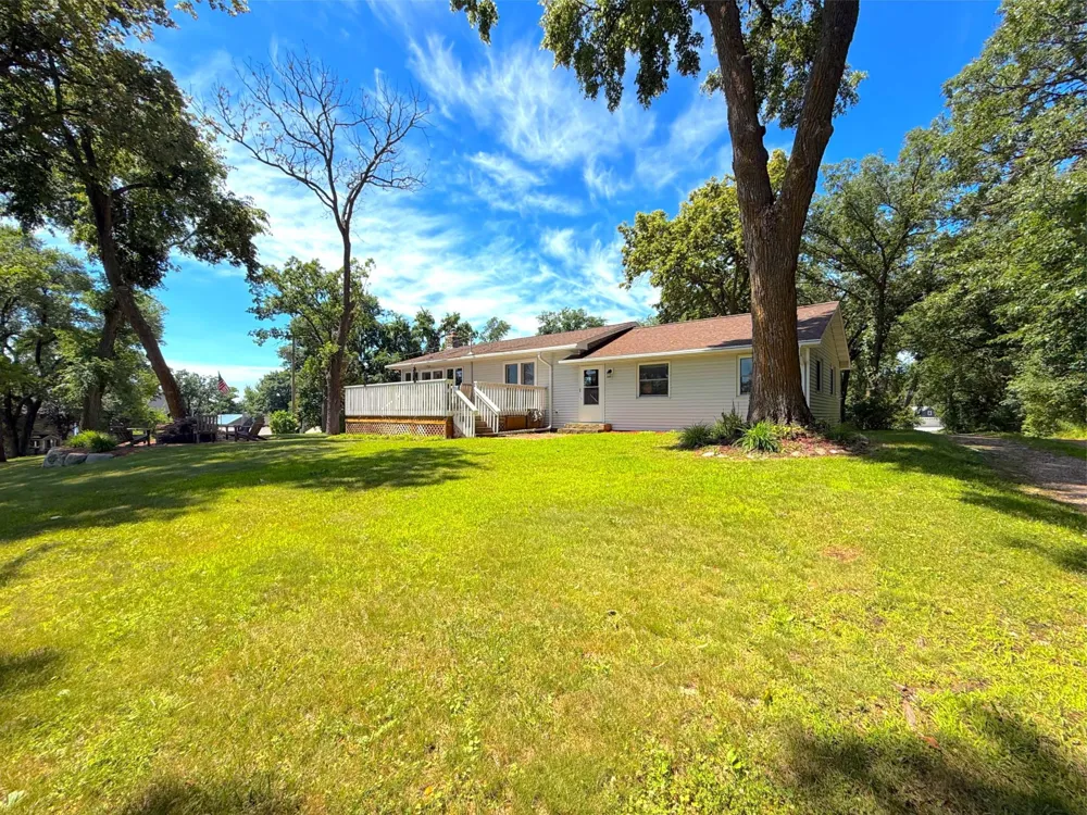 16064 62nd Street NW South Haven, MN 55382