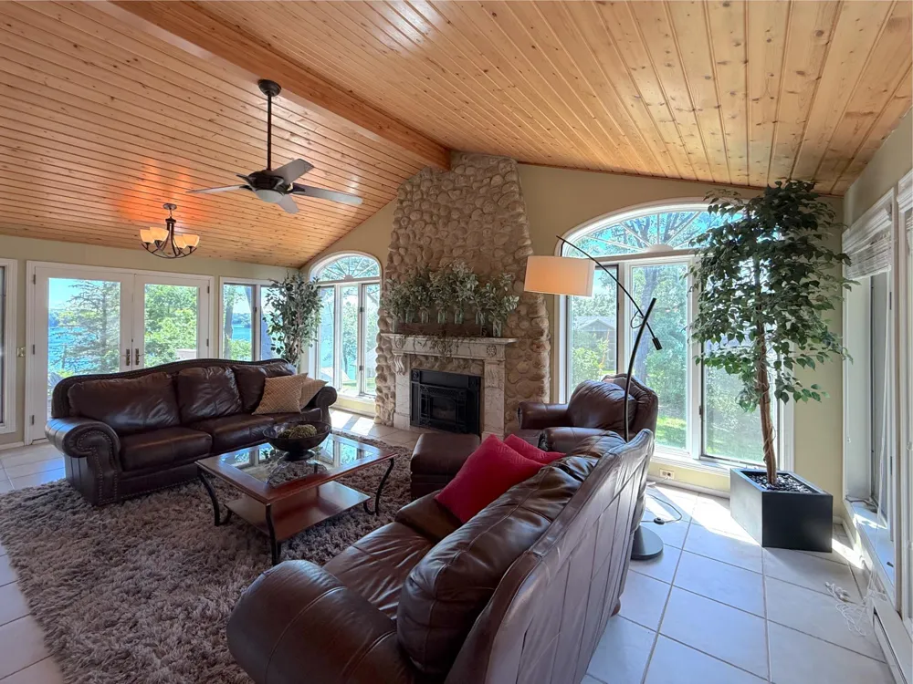 16064 62nd Street NW South Haven, MN 55382