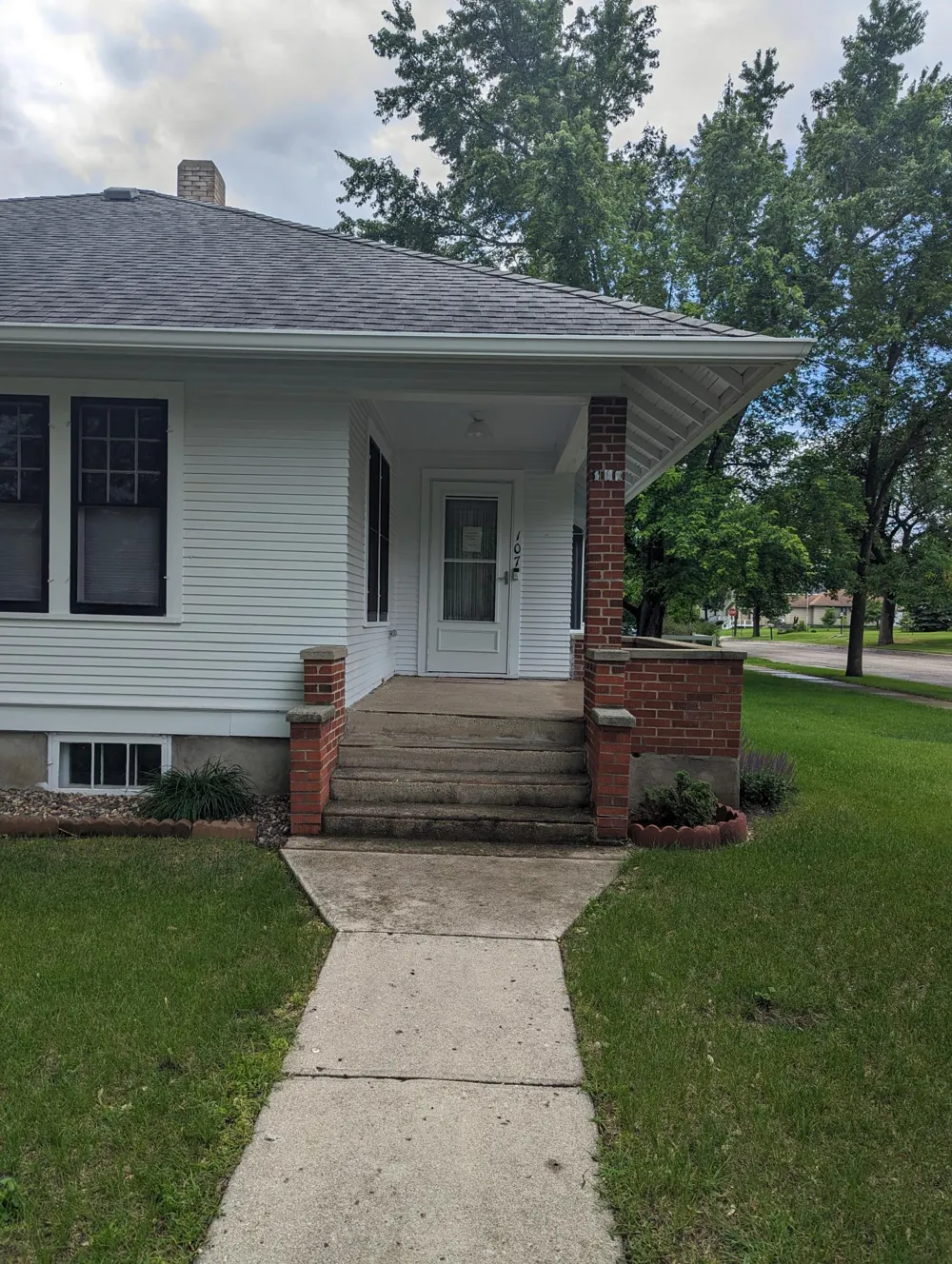 107 7th Avenue W Lisbon, ND 58054