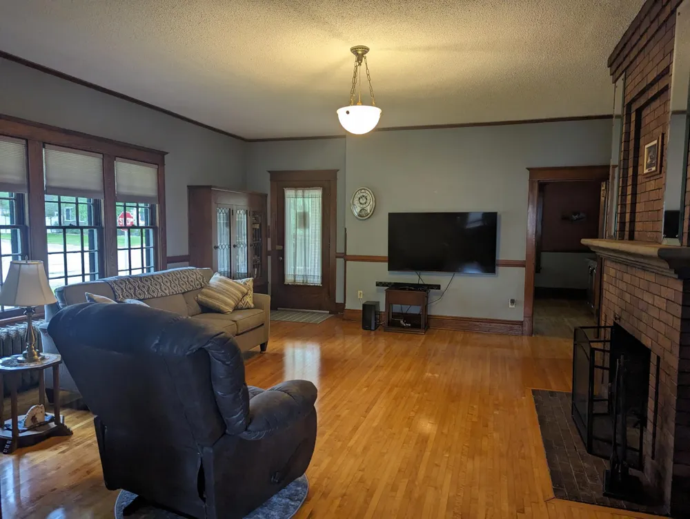 107 7th Avenue W Lisbon, ND 58054