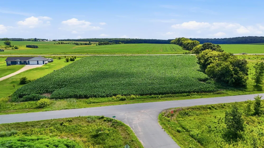 1141 178th Street Hammond, WI 54015