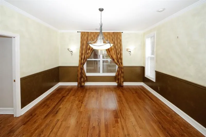 1354 Brookhaven Village Circle NE Brookhaven, GA 30319
